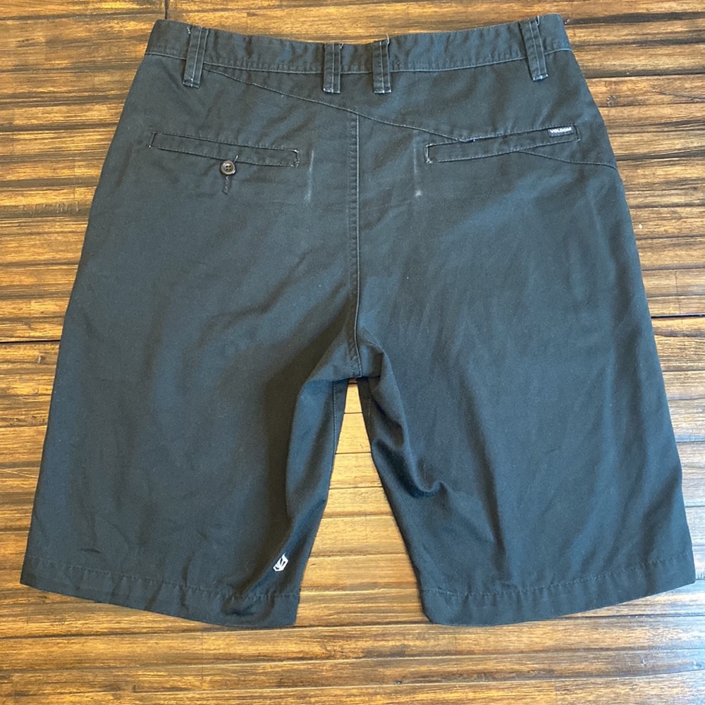 Volcom Shorts - Picture 2 of 2